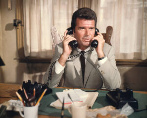 From Westerns to war films, James Garner had a relaxed