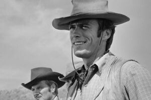 clint-eastwood-once-revealed-what-it-was-like-working-on-set-of-rawhide-585x390-1.jpg