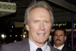 clint-eastwood-turned-down-bruce-willis-role-die-hard-heres-why-585x390-1.jpg