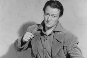 1700024501_Actor-John-Wayne-who-got-in-a-fi.jpg