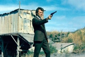 clint-eastwood-once-turned-down-role-james-bond-heres-why-585x390-1.jpg