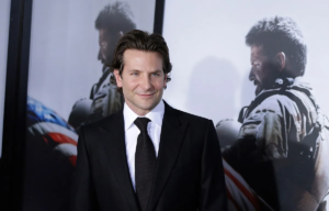 Bradley-Cooper-American-Sniper-1.png